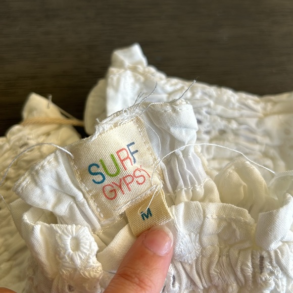 Surf Gypsy White Ruffle Shorts - Picture 3 of 10